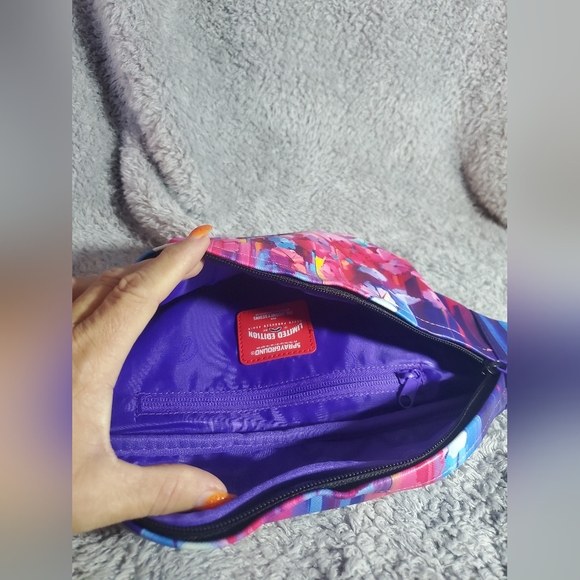 Sprayground Floral Botanica Savvy Crossbody - Picture 8 of 12